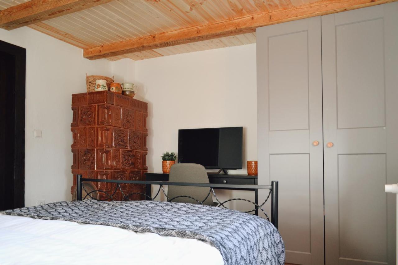 Cuib Din Fagaras Villa Felek Kültér fotó